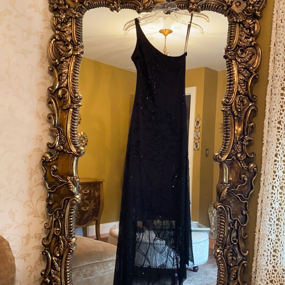 Black one shoulder sequin gown